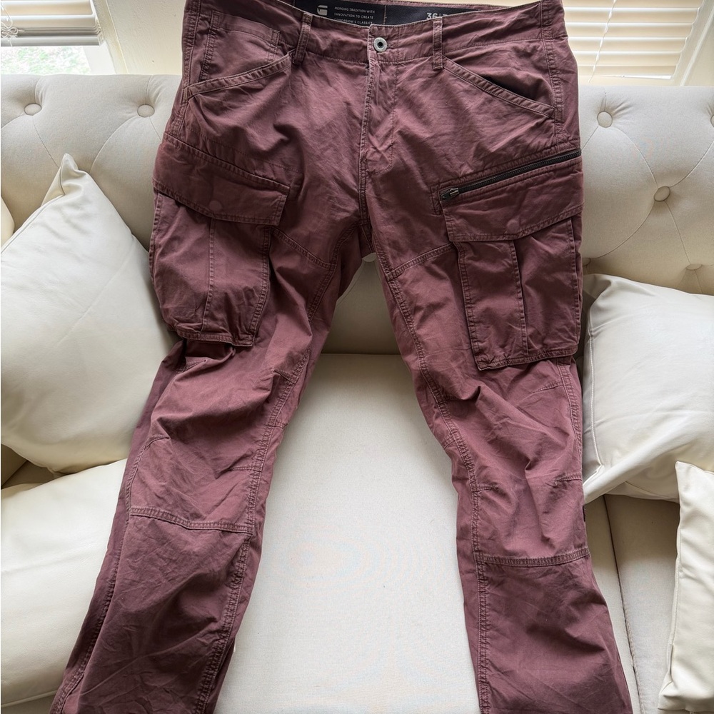 G-Star Men's Cargo Pants in Dusty Burgundy